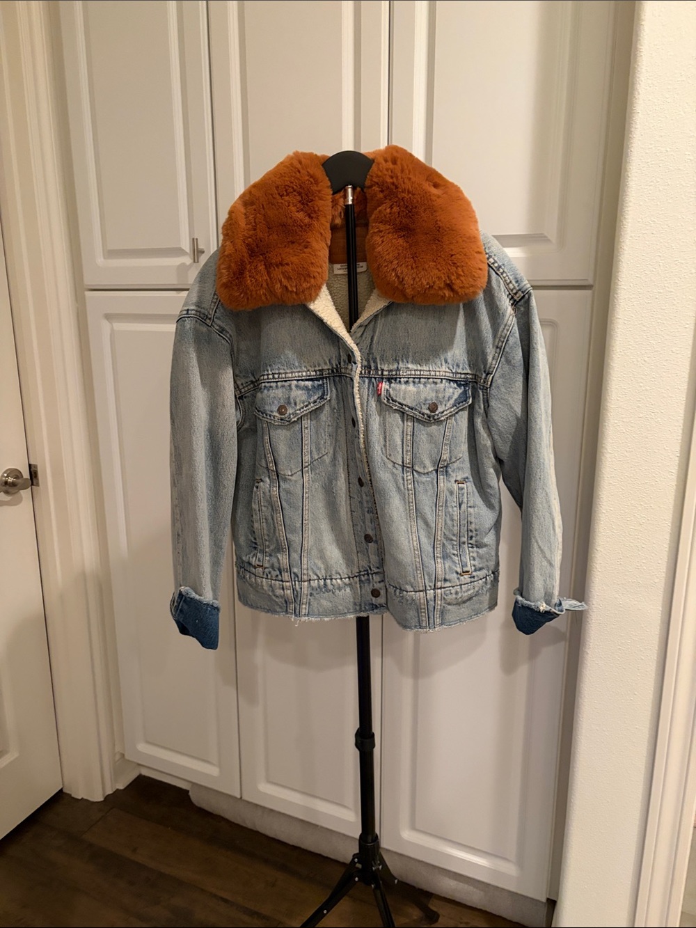 Levi’s Denim Jacket with Removable Faux-Fur Collar - Light Blue